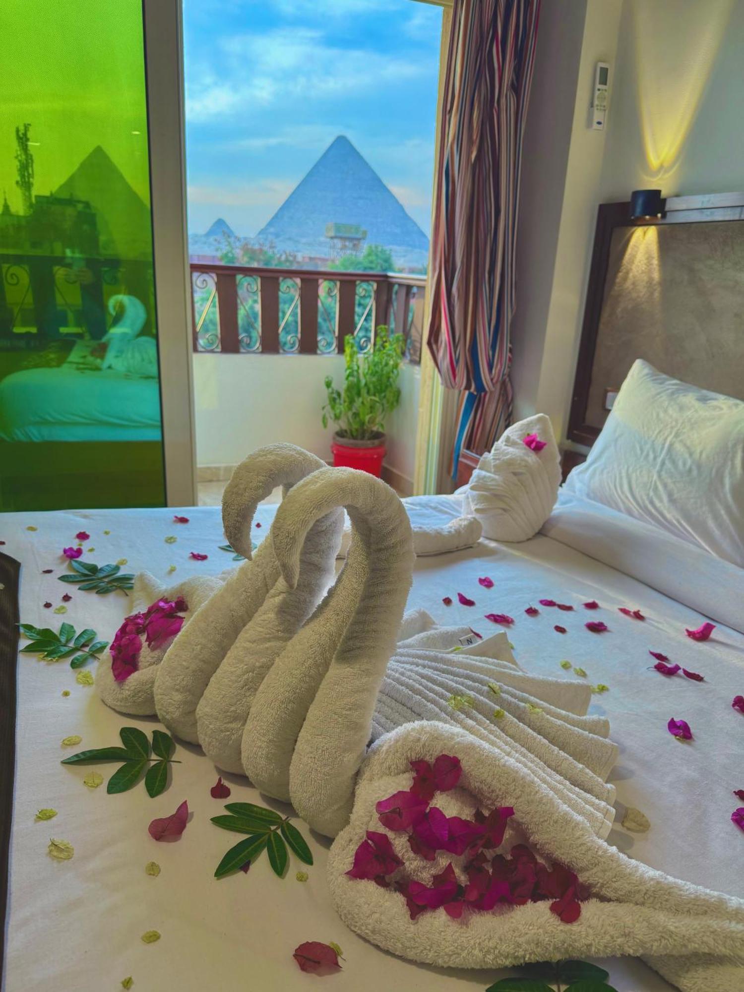 Flower Pyramids Inn Kafret el-Gabal Esterno foto
